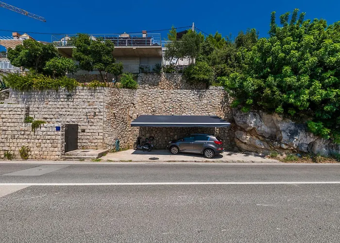 Pool Deck Comfort Appartement
