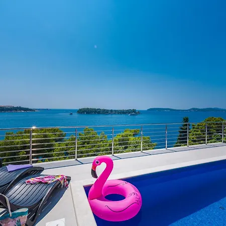 Διαμέρισμα Pool Deck Comfort